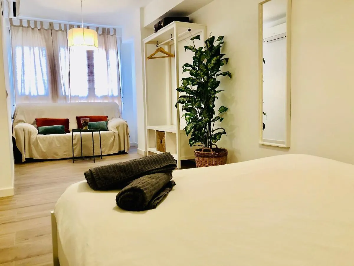 Апартаменты Apartamento Ecuador Кадис